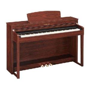 YAMAHA CLP-440M  PIANO DIGITA