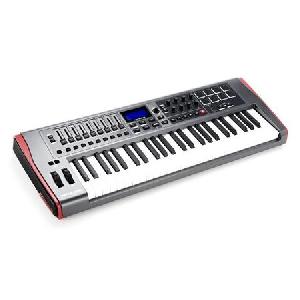 NOVATION IMPULSE 49  TECLADO CONTROLADOR