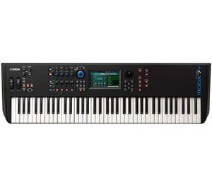 YAMAHA MODX7PLUS + SINTETIZADOR