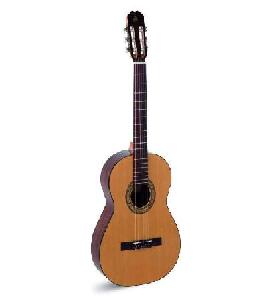 ADMIRA JUANITA 3/4 H GUITARRA ESPAÑOLA