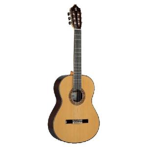 ALHAMBRA 8 P GUITARRA ESPAÑOLA