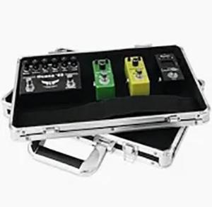 ARTEC PEDALBOARD C/ALIMENT ESTUCHE PEDALES