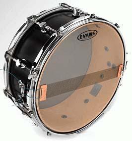 EVANS SH30 CAJA 10" HAZY 300 BORDON  PARCHE