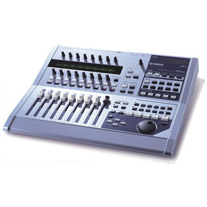 YAMAHA 01X CONTROL mLAN *LIQUIDACION* MESA DIGITAL 