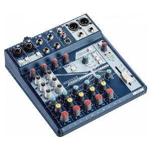 SOUNDCRAFT NOTEPAD 8FX MESA PREVIO
