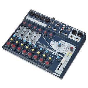 SOUNDCRAFT NOTEPAD 12FX MESA PREVIO