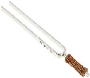 DIAPASON HORQUILLA MEINL TF-E EARTH 136,10Hz